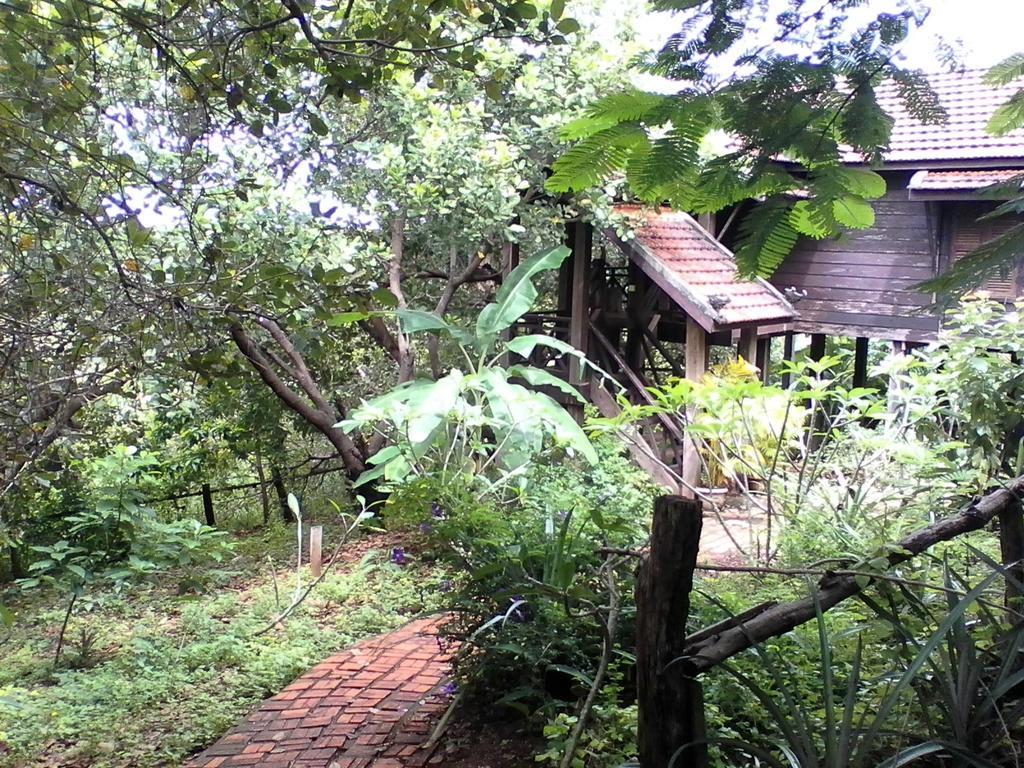Nature House Eco-Lodge& Trekking Banlung Dış mekan fotoğraf