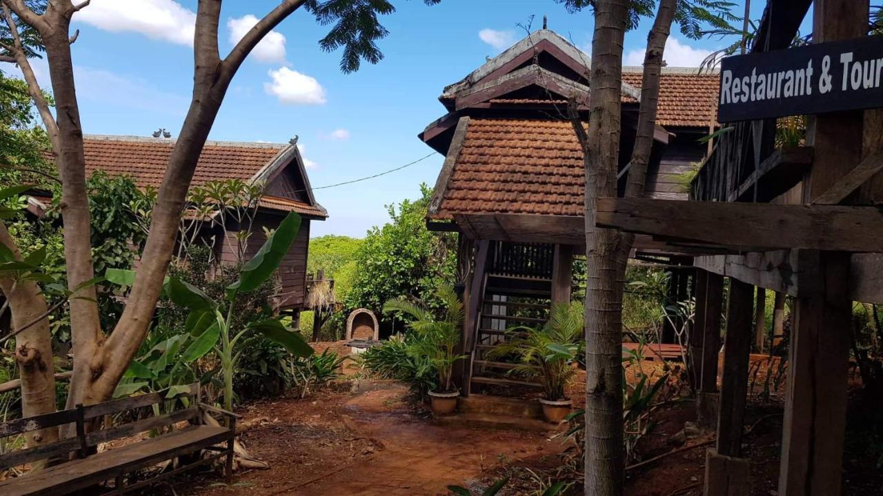 Nature House Eco-Lodge& Trekking Banlung Dış mekan fotoğraf
