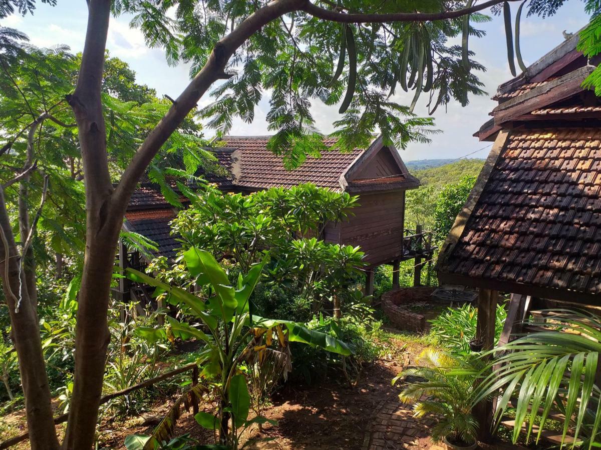 Nature House Eco-Lodge& Trekking Banlung Dış mekan fotoğraf