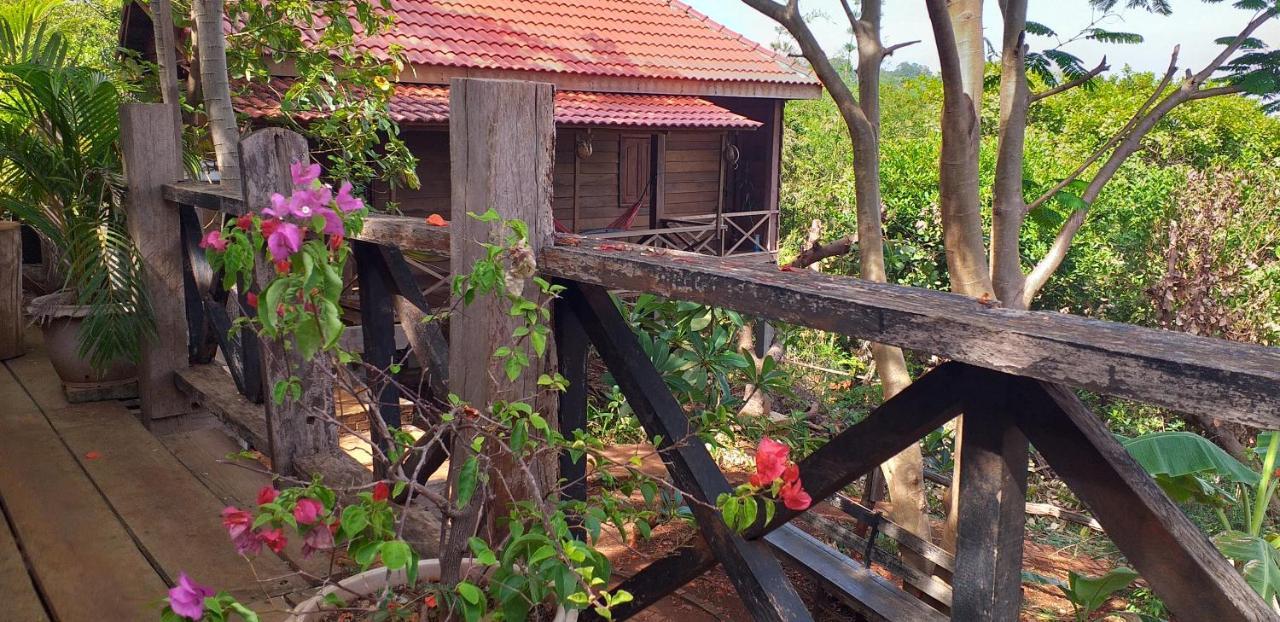 Nature House Eco-Lodge& Trekking Banlung Dış mekan fotoğraf